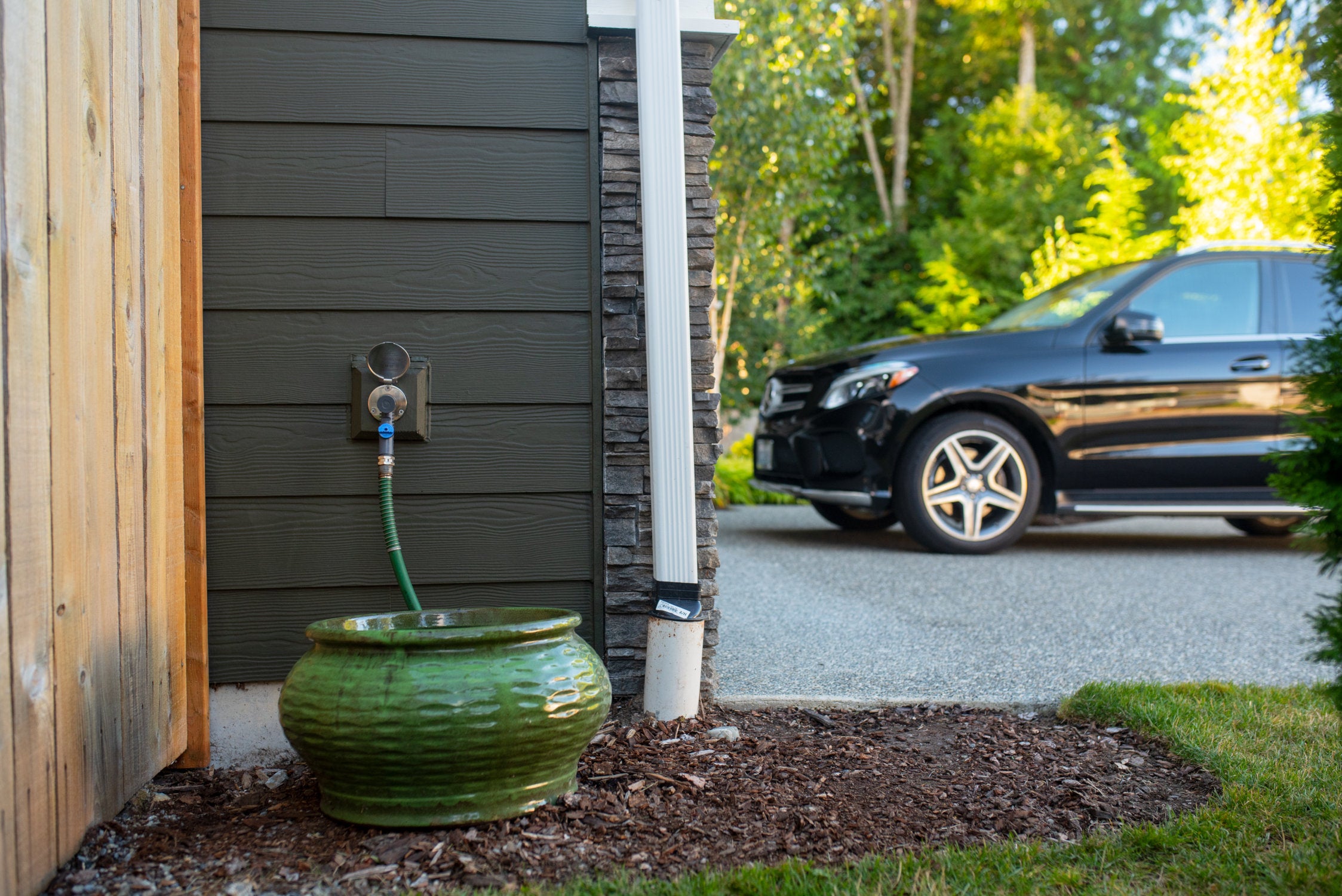 The Top 5 Best Ways to Wash Your Car: A Guide to Keeping Your Car