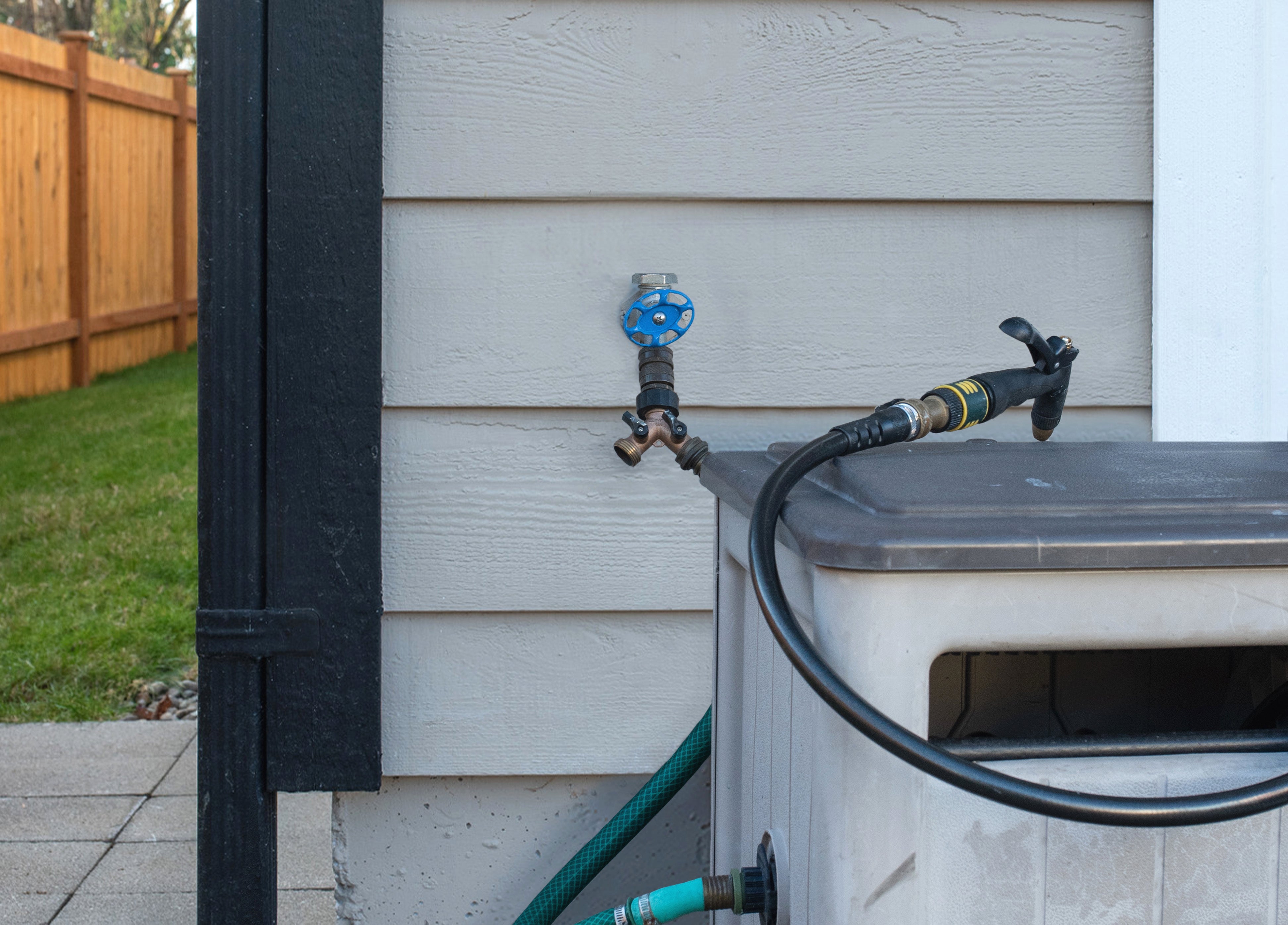 Where Does Your Outdoor Faucet Connect to Your Plumbing? – Aquor